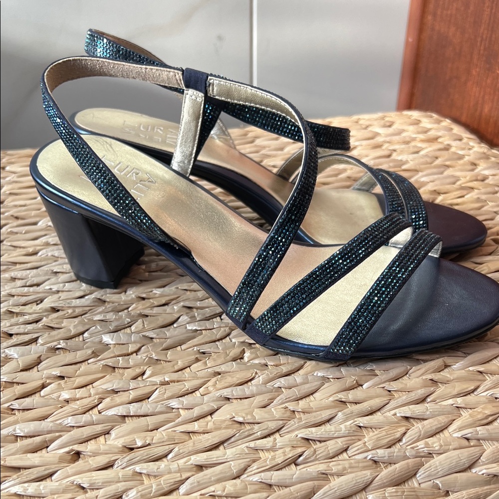 Naturalizer Vanessa Navy sequin Women's Strappy Sandals size 8 with box